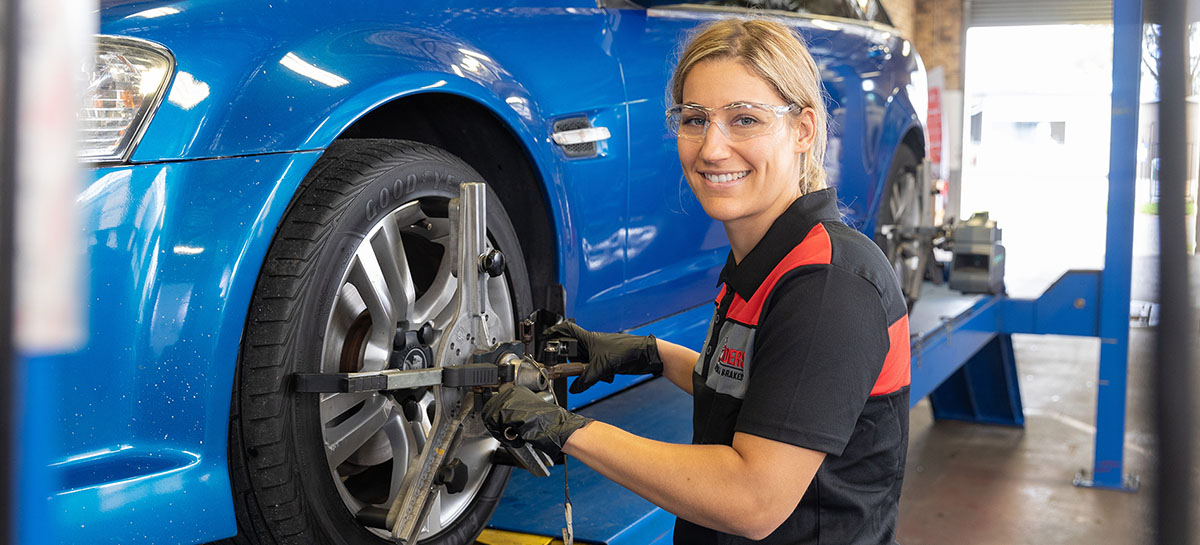 When Does My Car Need A Wheel Alignment Service?